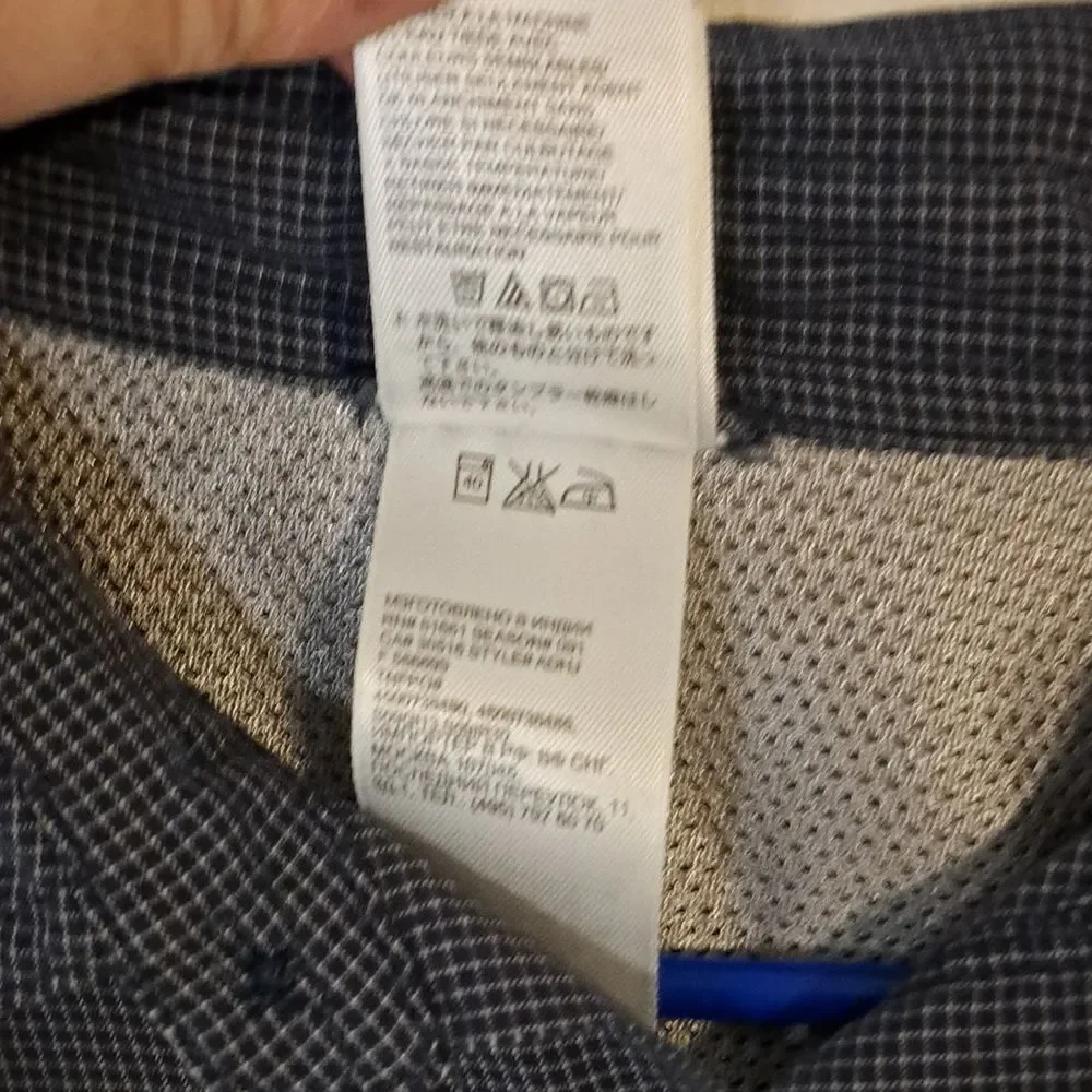 The North Face Men's Blue Short Sleeve Shirt size large